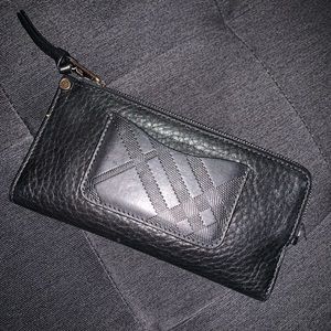 Burberry Bi-Fold Continental Wallet